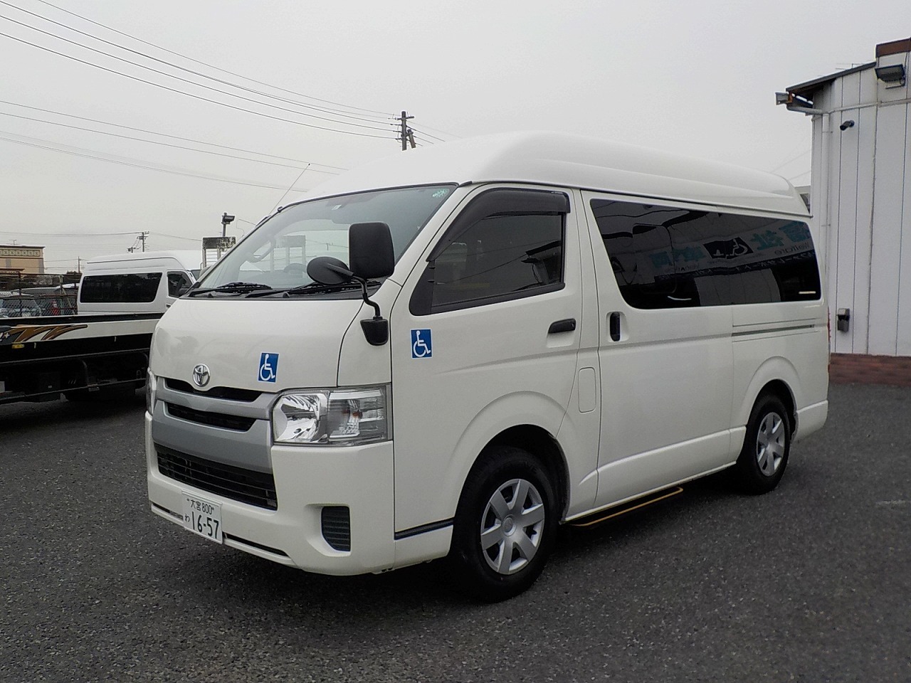 福祉車両　レンタカー　車椅子リフト車　ハイエース(1014)