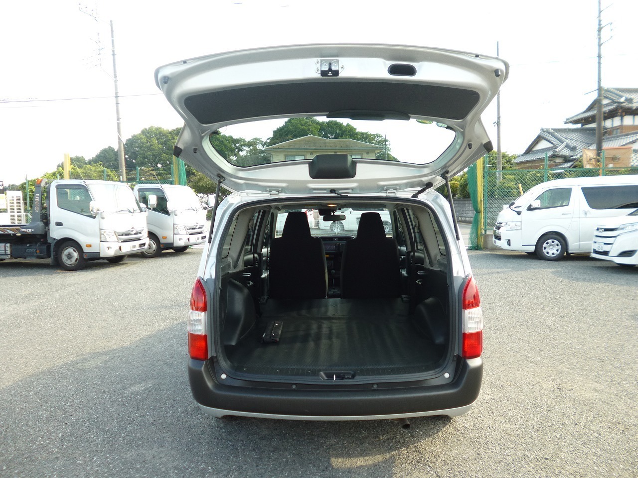 5ドアバン 商用車　レンタカー　長期　プロボックス・5705