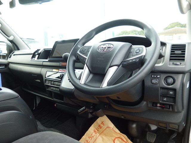 ミニバン 1BOX ワゴン　レンタカー　長期　ハイエース(1246)