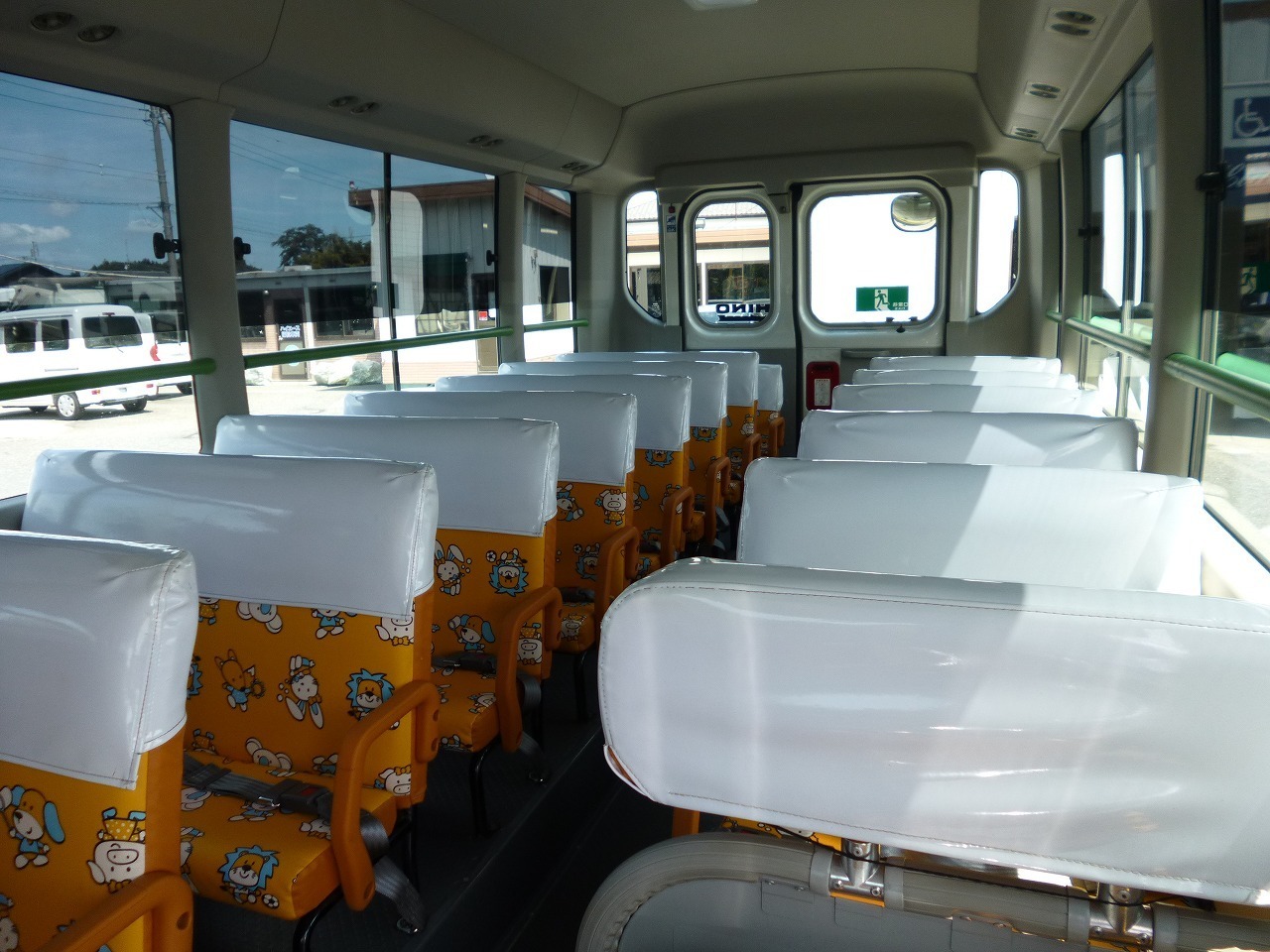 幼稚園バス　レンタカー　長期　日産 シビリアン(516)