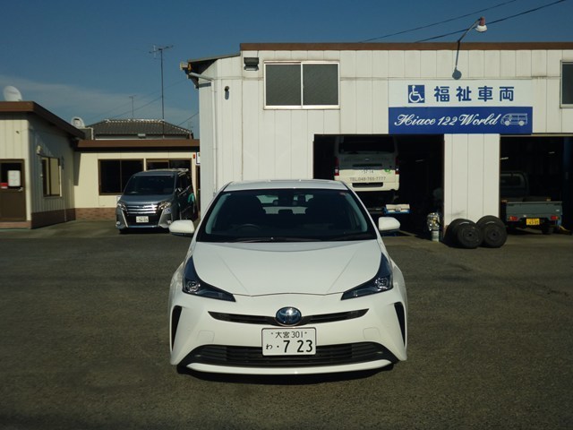 ハイブリッドカー　レンタカー　長期　プリウス・723