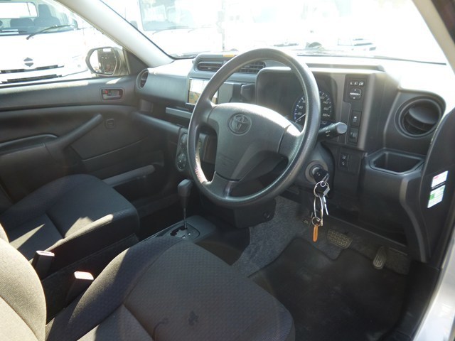 5ドアバン 商用車　レンタカー　長期　プロボックス・335