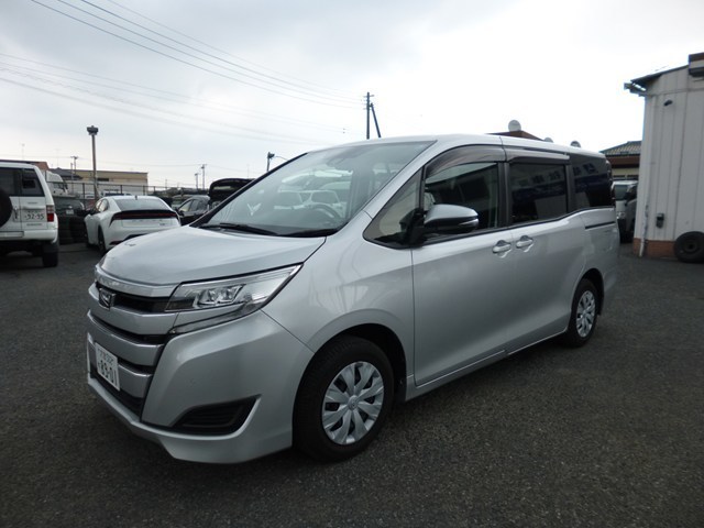 ミニバン・1BOX・ワゴン　レンタカー　長期　ノア(8901)