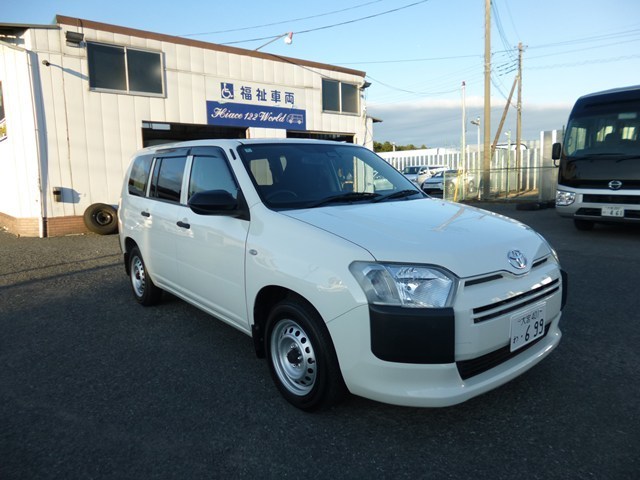 5ドアバン 商用車　レンタカー　長期　プロボックス・699