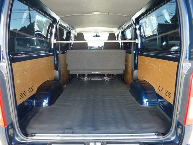 1BOXバン 商用車　レンタカー　長期　ハイエースバン・446
