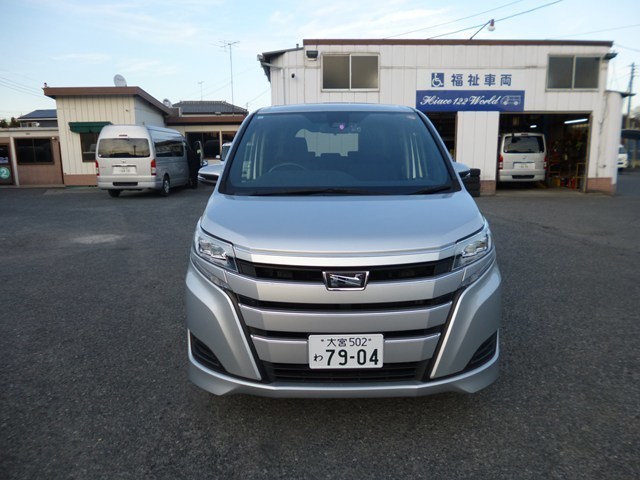 ミニバン・1BOX・ワゴン　レンタカー　長期　ノア(7904)