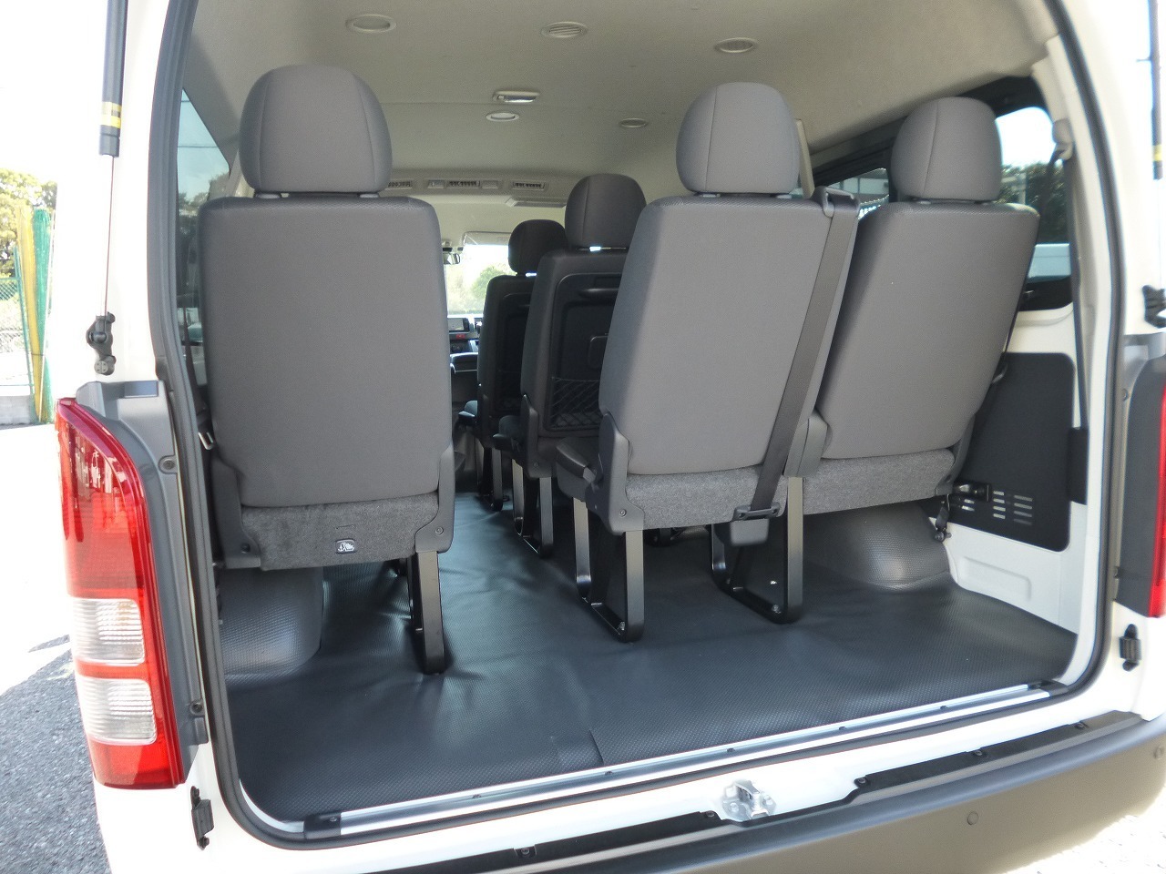 ミニバン 1BOX ワゴン　レンタカー　長期　ハイエース(3073)