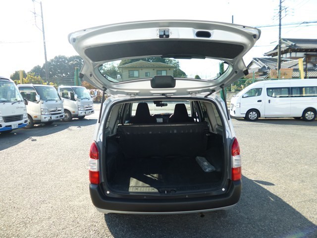 5ドアバン 商用車　レンタカー　長期　プロボックス・335