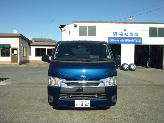 1BOXバン 商用車　レンタカー　長期　ハイエースバン・446