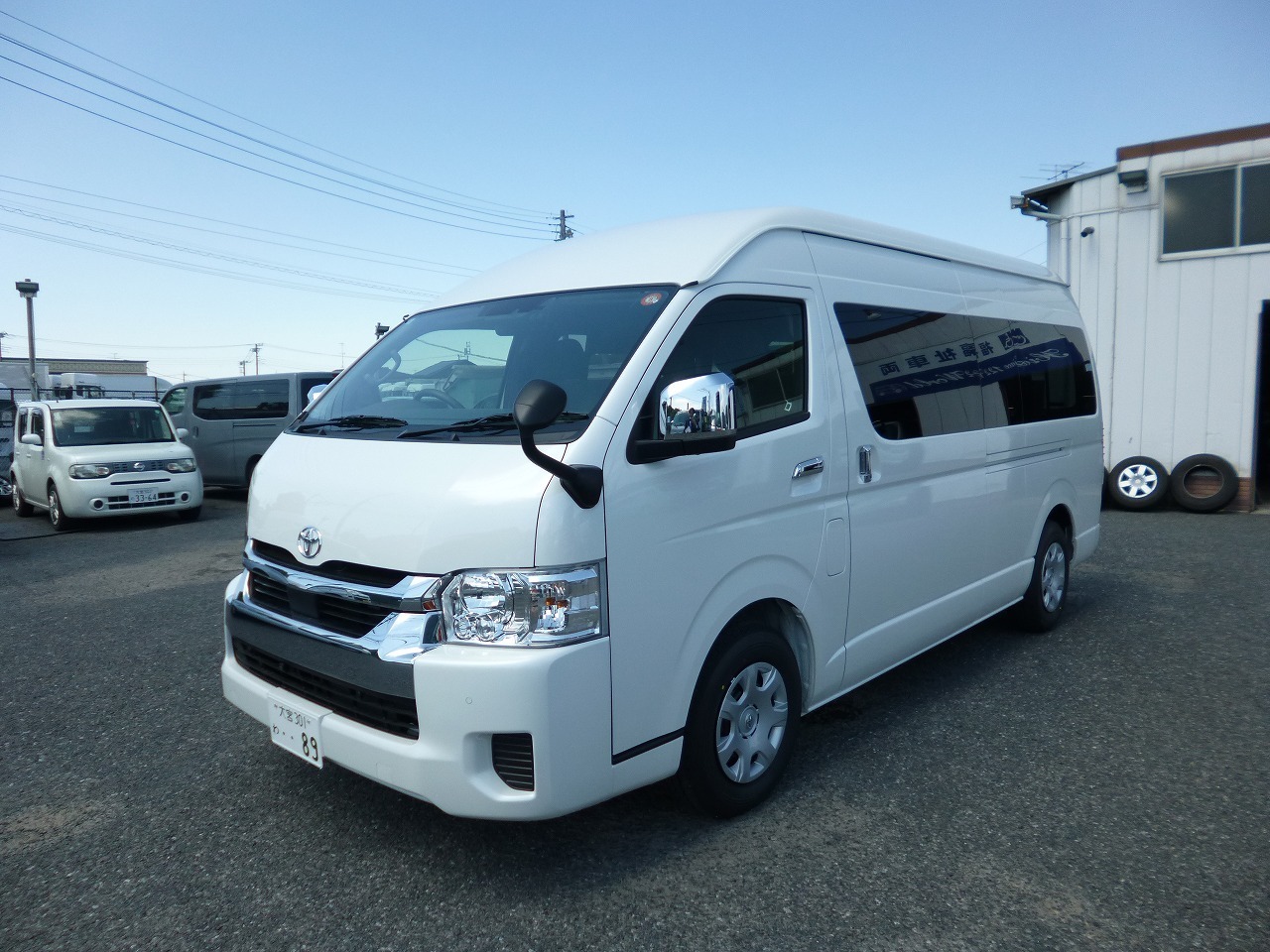 ミニバン 1BOX ワゴン　レンタカー　長期　ハイエース グランドキャビン(3892)