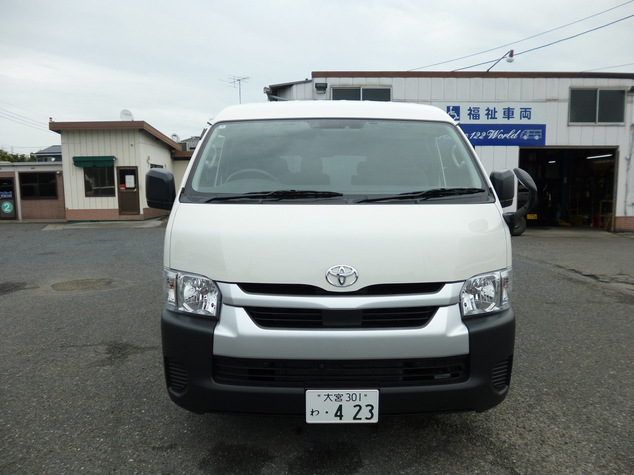 ミニバン 1BOX ワゴン　レンタカー　長期　ハイエース(3073)