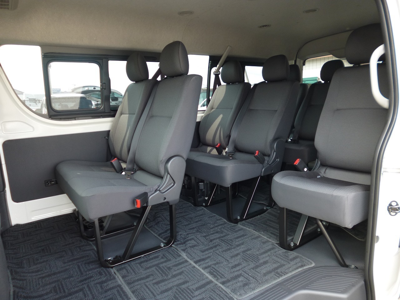 ミニバン 1BOX ワゴン　レンタカー　長期　ハイエース(3073)