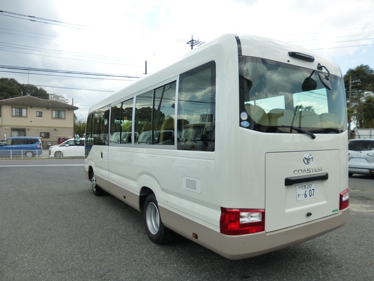 マイクロバス　レンタカー　長期　コースター(152)