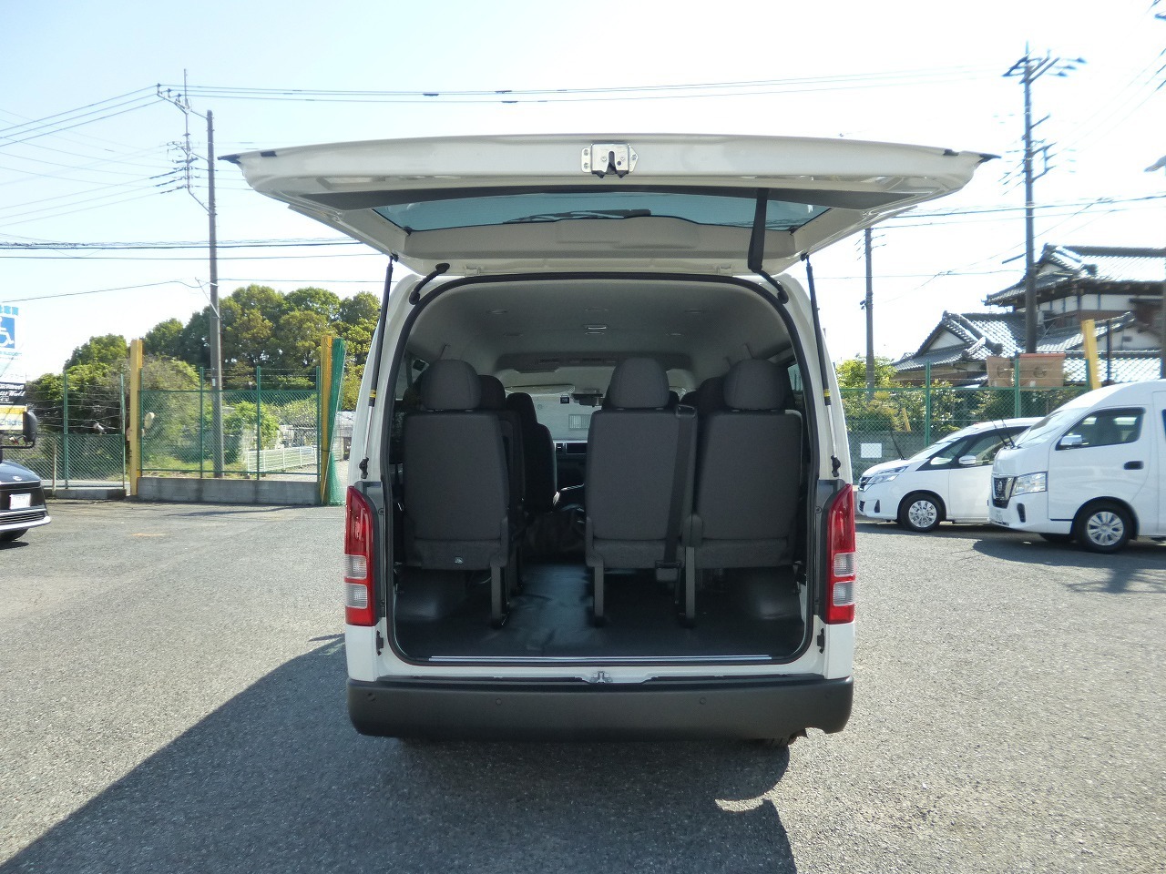ミニバン 1BOX ワゴン　レンタカー　長期　ハイエース(3073)