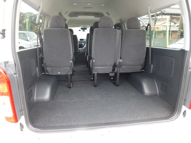 ミニバン 1BOX ワゴン　レンタカー　長期　ハイエース グランドキャビン(3892)