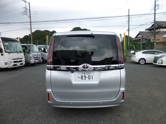 ミニバン・1BOX・ワゴン　レンタカー　長期　ノア(8901)