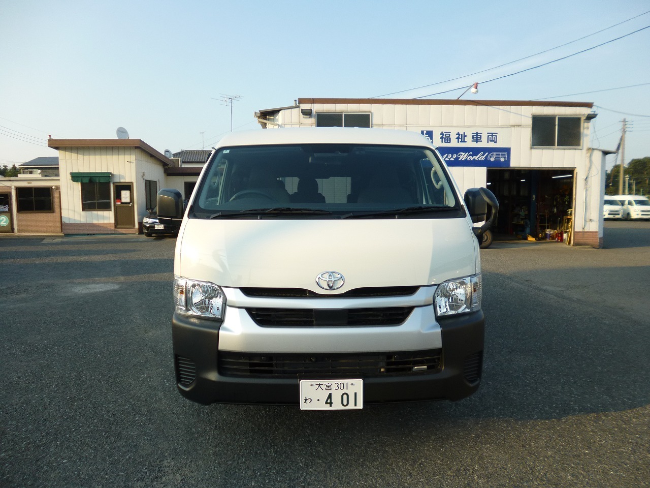 ミニバン 1BOX ワゴン　レンタカー　長期　ハイエース(3073)