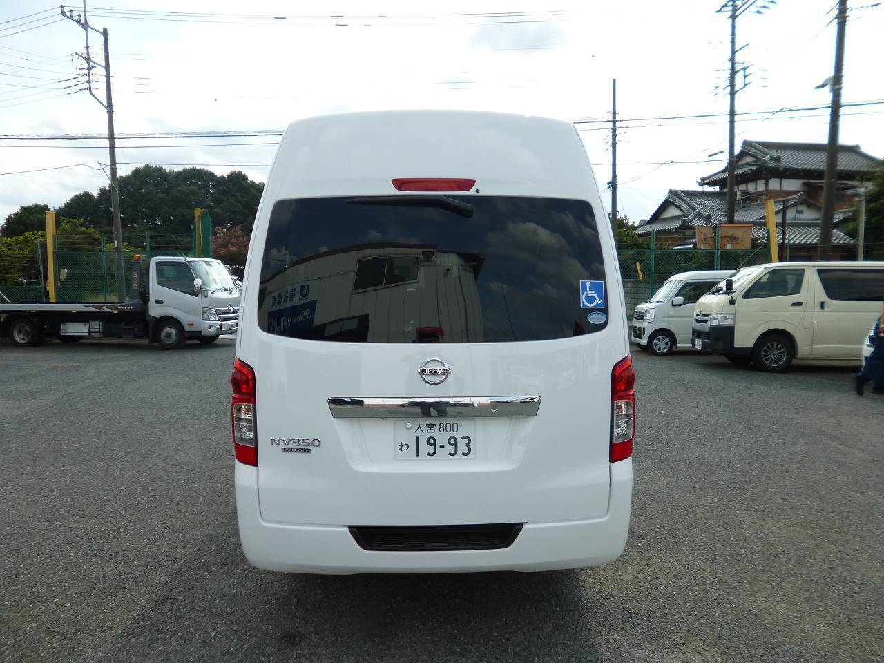 福祉車両　レンタカー　長期　車椅子リフト車　キャラバン(1148)