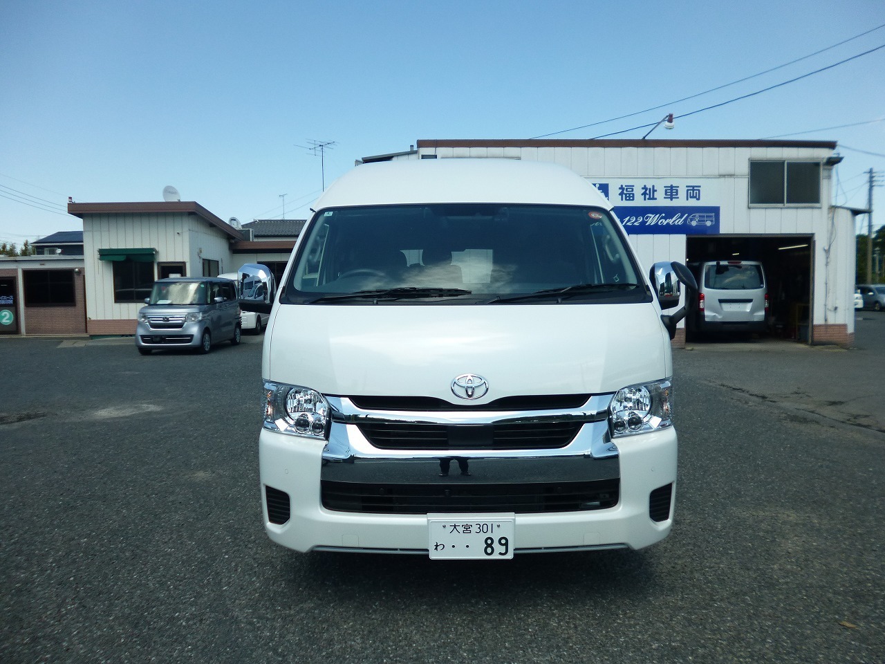 ミニバン 1BOX ワゴン　レンタカー　長期　ハイエース グランドキャビン(3892)