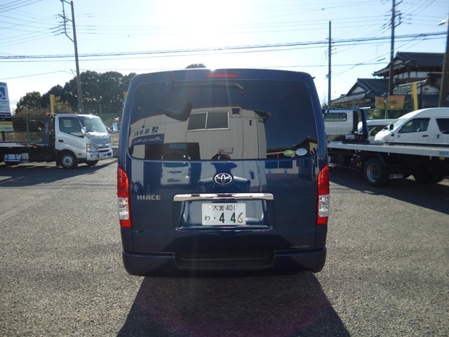 1BOXバン 商用車　レンタカー　長期　ハイエースバン・446
