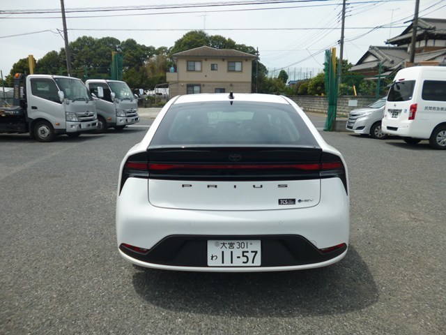 ハイブリッドカー　レンタカー　長期　プリウス・1157